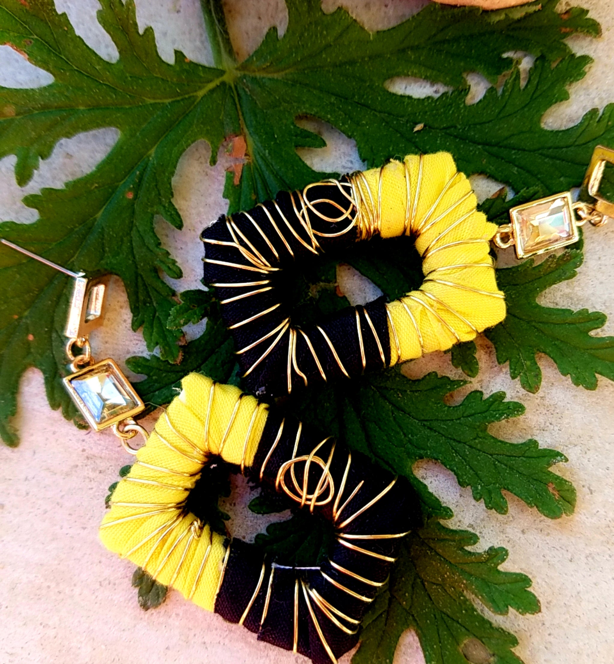 Sunshine and Darkness – Geeda J Fashion Boutique